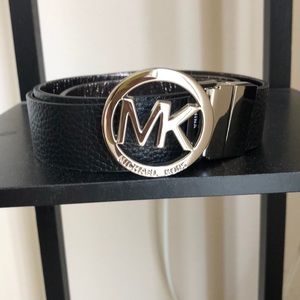 Michael Kors belt
